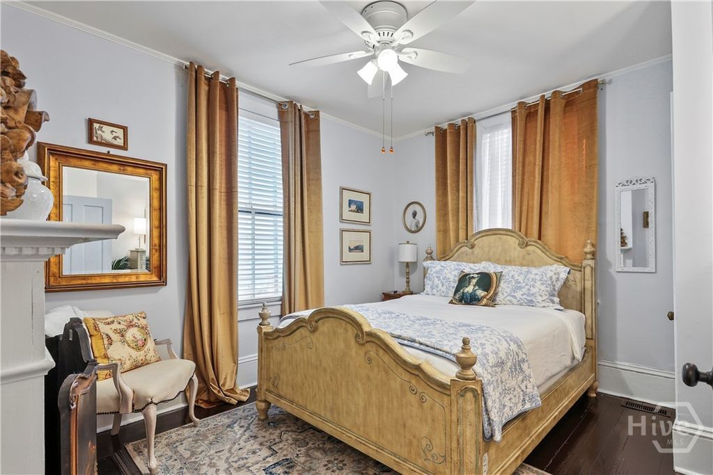 Image 22 of property listing at 501 E Bolton Street, Savannah, GA 31401