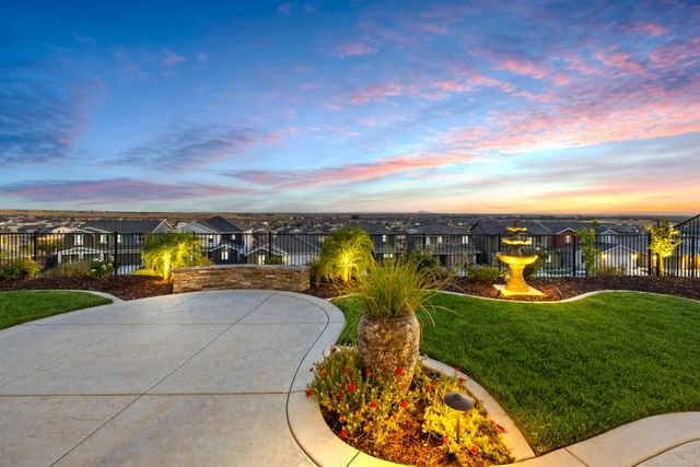 3177 Hinsdale Ct, Folsom, CA 95630