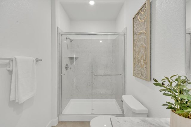 3177 Hinsdale Ct, Folsom, CA 95630