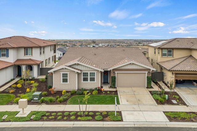 3177 Hinsdale Ct, Folsom, CA 95630