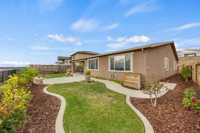 3177 Hinsdale Ct, Folsom, CA 95630