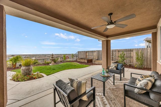 3177 Hinsdale Ct, Folsom, CA 95630