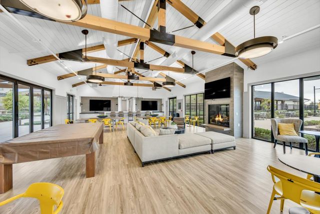 3177 Hinsdale Ct, Folsom, CA 95630