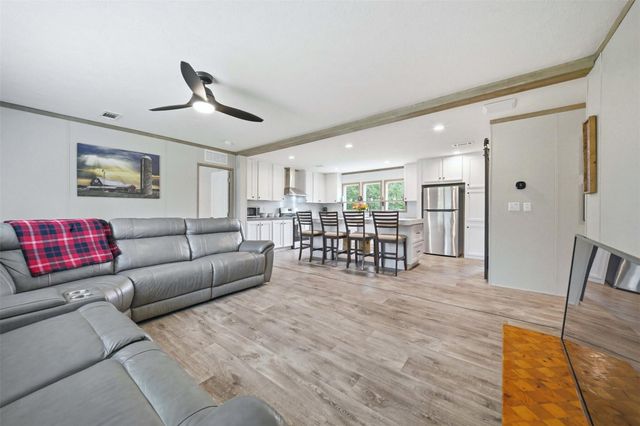 553 Redberry Road, Somerville, TX 77879
