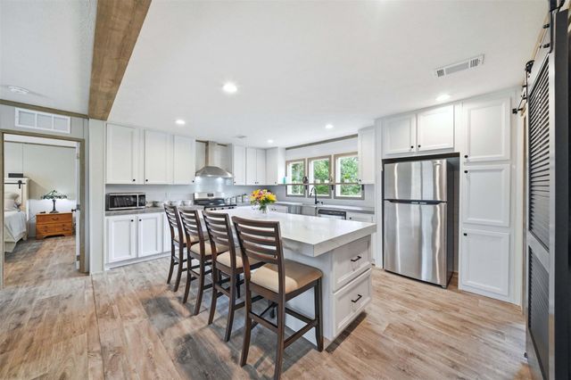 553 Redberry Road, Somerville, TX 77879