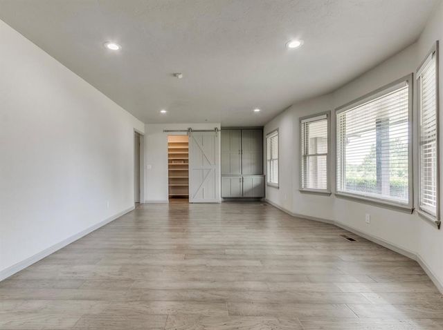 7201 N Hammond Avenue, Oklahoma City, OK 73132