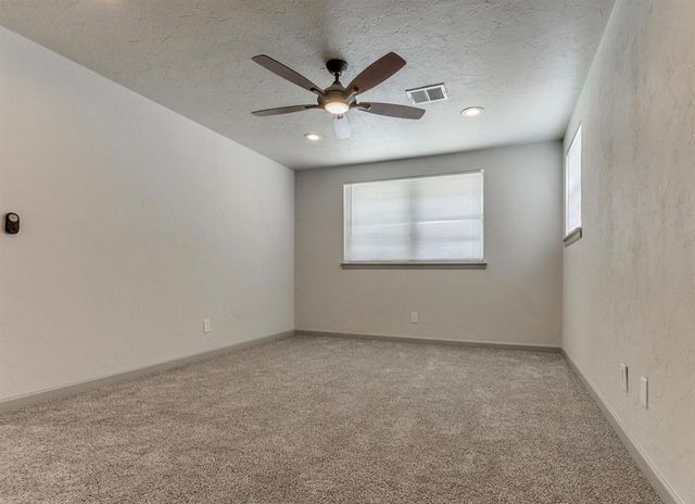 7201 N Hammond Avenue, Oklahoma City, OK 73132