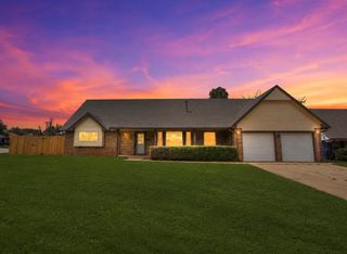 7201 N Hammond Avenue, Oklahoma City, OK 73132