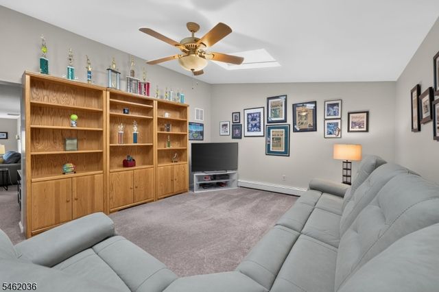 810 Lynwood Street, Raritan Boro, NJ 08869