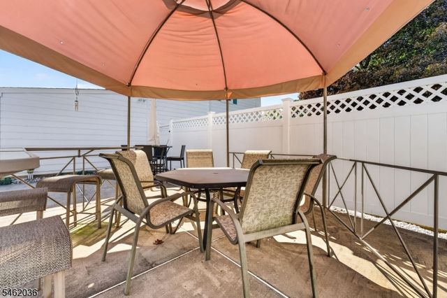 810 Lynwood Street, Raritan Boro, NJ 08869