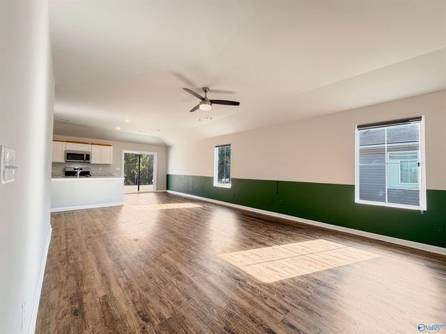 4023 Hudson Court, Decatur, AL 35603