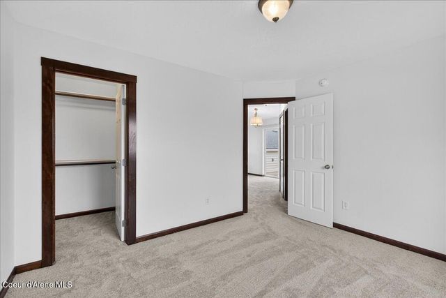 2435 N Bunchgrass Dr, Post Falls, ID 83854