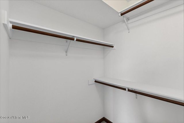 2435 N Bunchgrass Dr, Post Falls, ID 83854