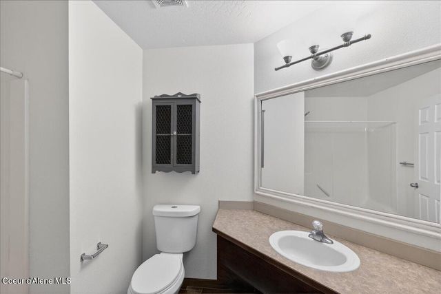 2435 N Bunchgrass Dr, Post Falls, ID 83854