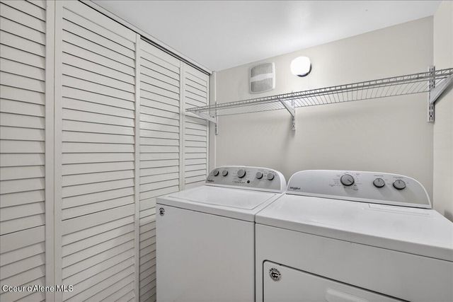 2435 N Bunchgrass Dr, Post Falls, ID 83854