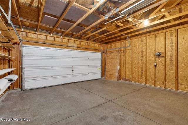 2435 N Bunchgrass Dr, Post Falls, ID 83854