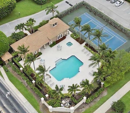 5677 Via De La Plata Circle, Delray Beach, FL 33484