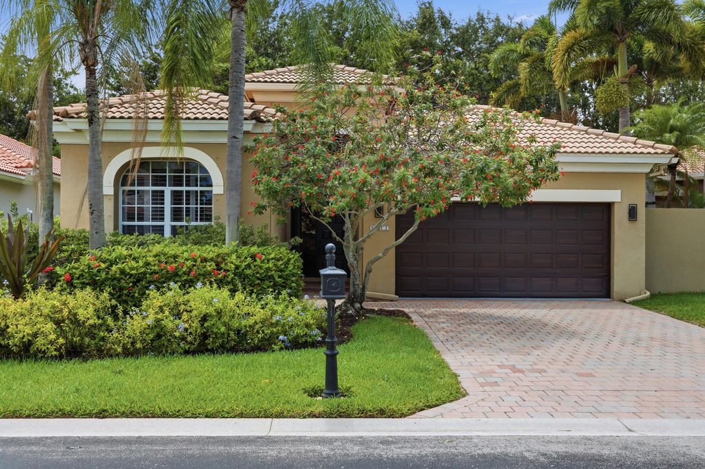 5677 Via De La Plata Circle, Delray Beach, FL 33484