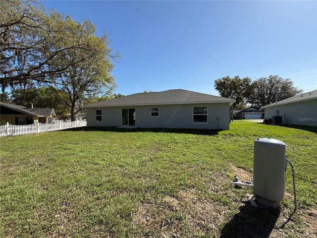 10426 SW 133RD AVENUE, Dunnellon, FL 34432