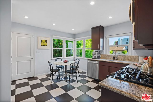 12509 Rye Street, Studio City, CA 91604