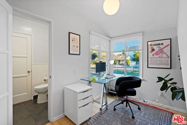 12509 Rye Street, Studio City, CA 91604