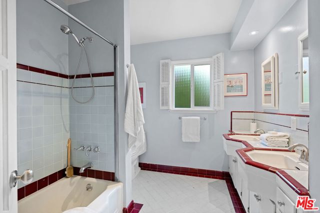 12509 Rye Street, Studio City, CA 91604
