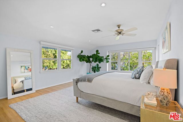 12509 Rye Street, Studio City, CA 91604