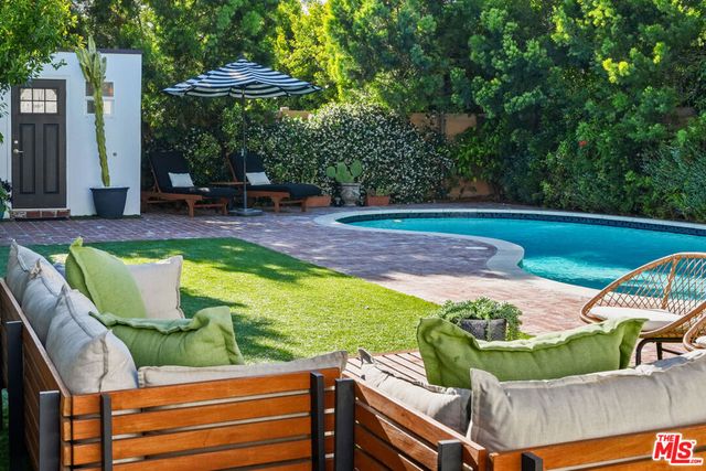 12509 Rye Street, Studio City, CA 91604