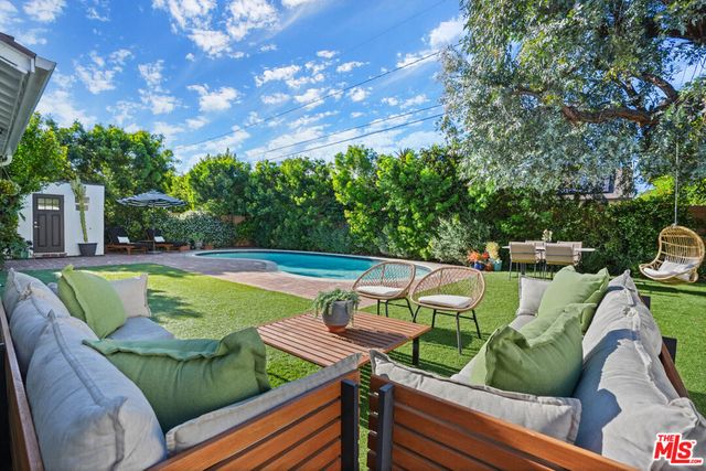 12509 Rye Street, Studio City, CA 91604