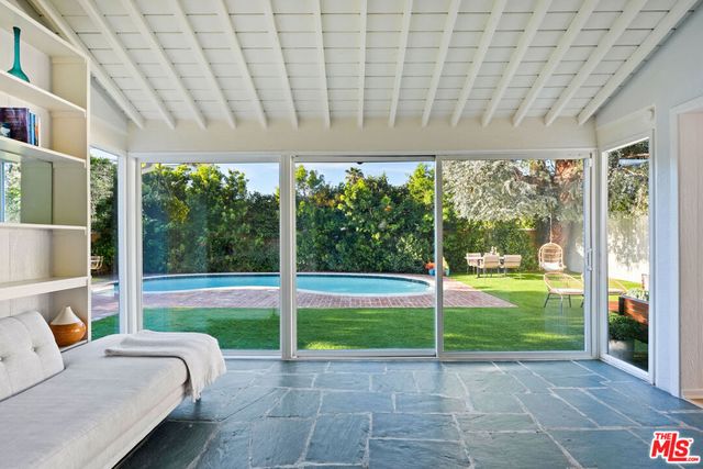 12509 Rye Street, Studio City, CA 91604