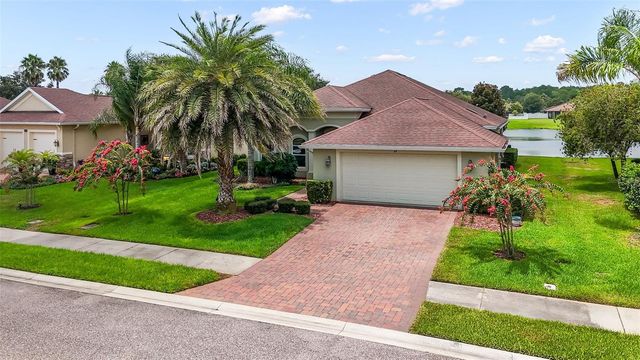64 ARENA LAKE DRIVE, Palm Coast, FL 32137