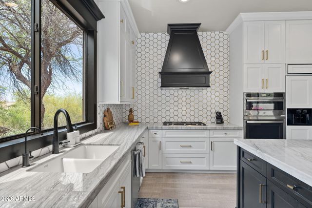 11017 E DESERT TROON Lane, Scottsdale, AZ 85255