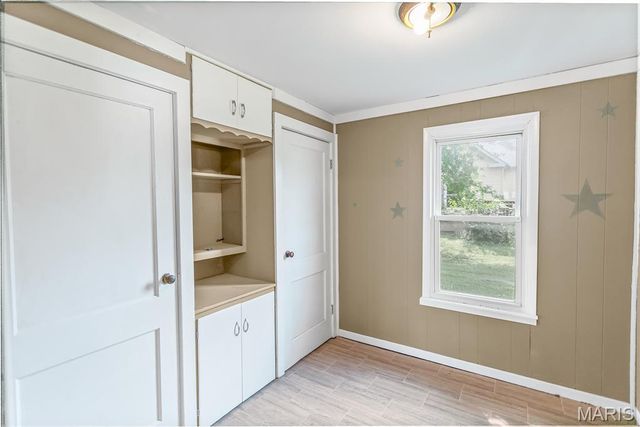 905 W Carpenter Street, Jerseyville, IL 62052