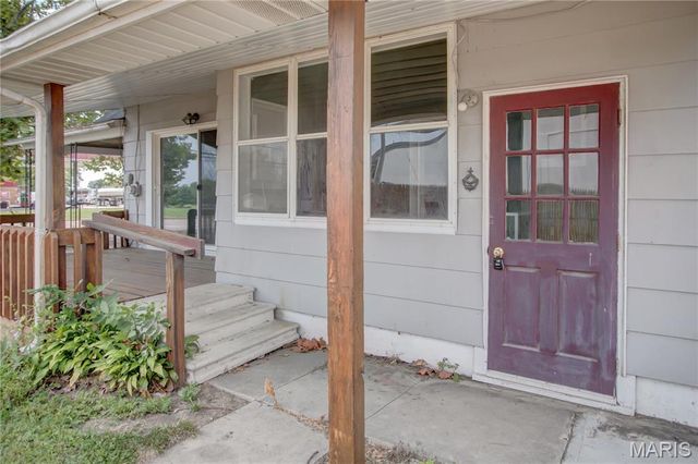 905 W Carpenter Street, Jerseyville, IL 62052