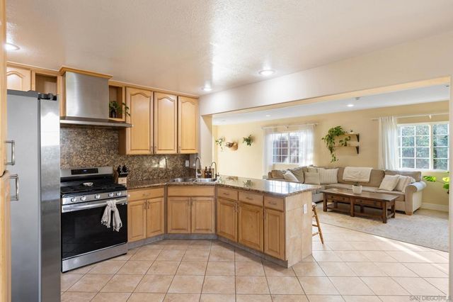 3346 Mount Acadia Blvd., San Diego, CA 92111