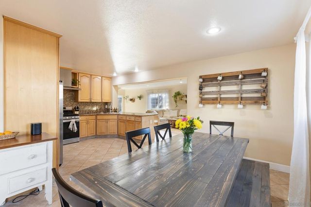 3346 Mount Acadia Blvd., San Diego, CA 92111