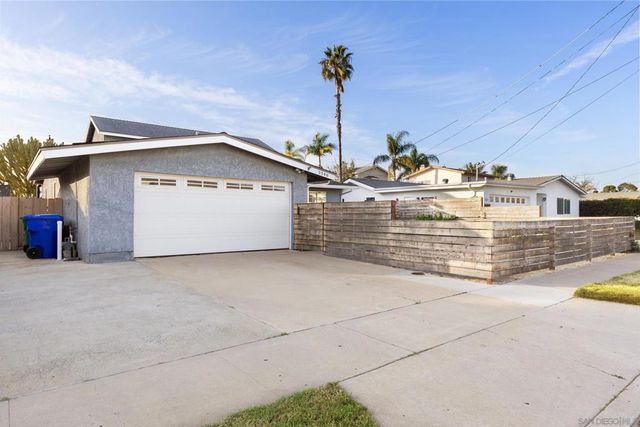 3346 Mount Acadia Blvd., San Diego, CA 92111