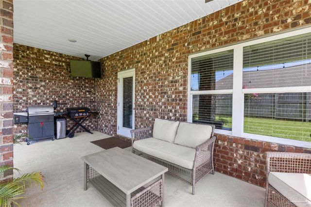 8031 Burnside Loop, Pensacola, FL 32526