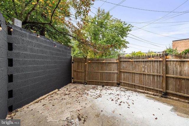 1746 PARK AVE, Baltimore, MD 21217