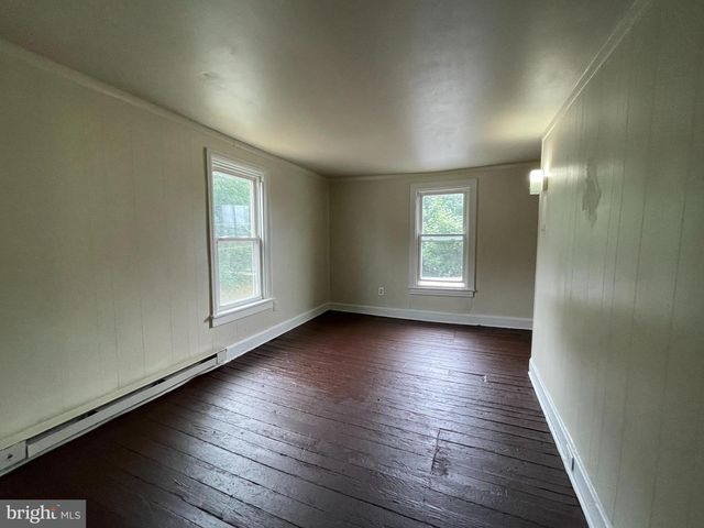 22 FRANK S BROWN BLVD, Steelton, PA 17113