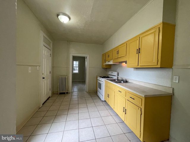 22 FRANK S BROWN BLVD, Steelton, PA 17113