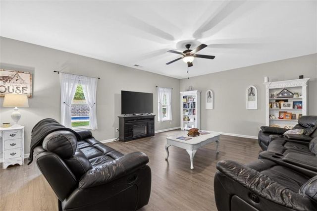 141 Lindsey Drive, Bremen, GA 30110