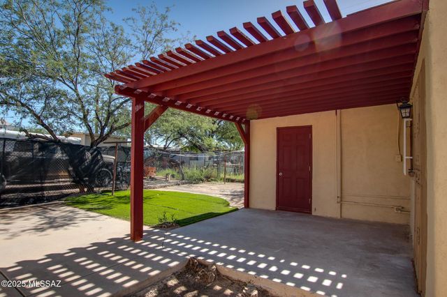 4413 S Liberty Avenue, Tucson, AZ 85714