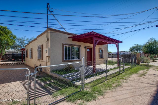 4413 S Liberty Avenue, Tucson, AZ 85714