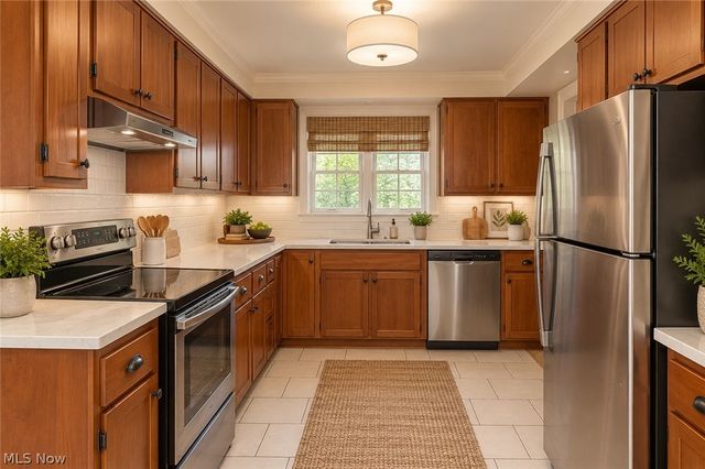3396 Chalfant Road, Shaker Heights, OH 44120