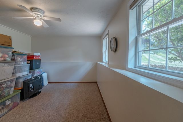 14 Emmanuel Ave, Webster, MA 01570