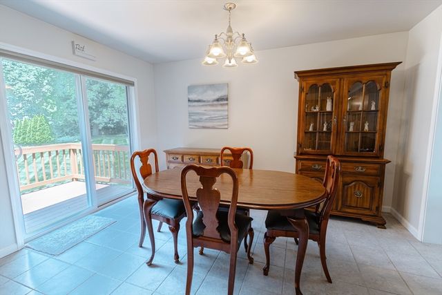 14 Emmanuel Ave, Webster, MA 01570