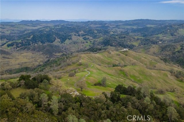 1115 Cypress Mountain Drive, Paso Robles, CA 93446