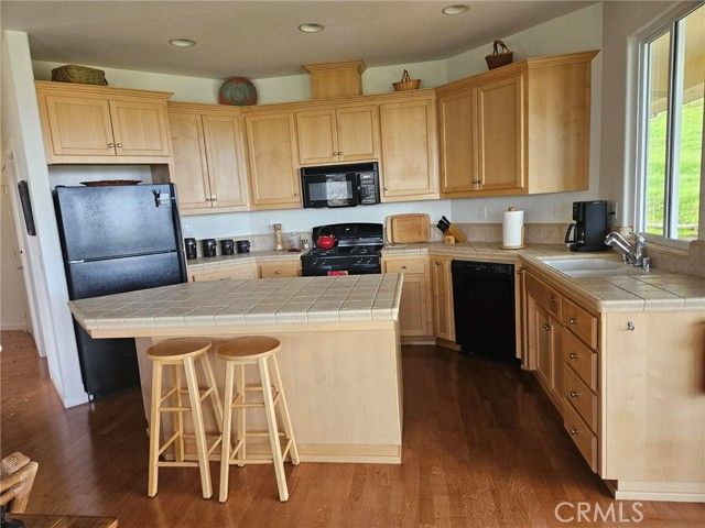 1115 Cypress Mountain Drive, Paso Robles, CA 93446