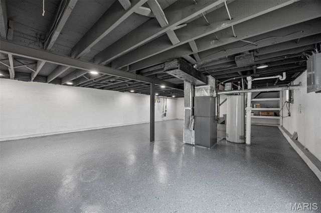 10019 Saint Martha Lane, St Ann, MO 63074